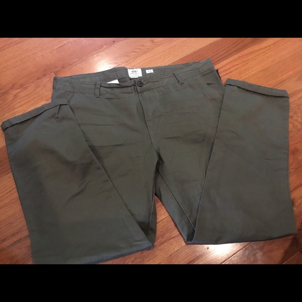 Echo Chinos Size 38